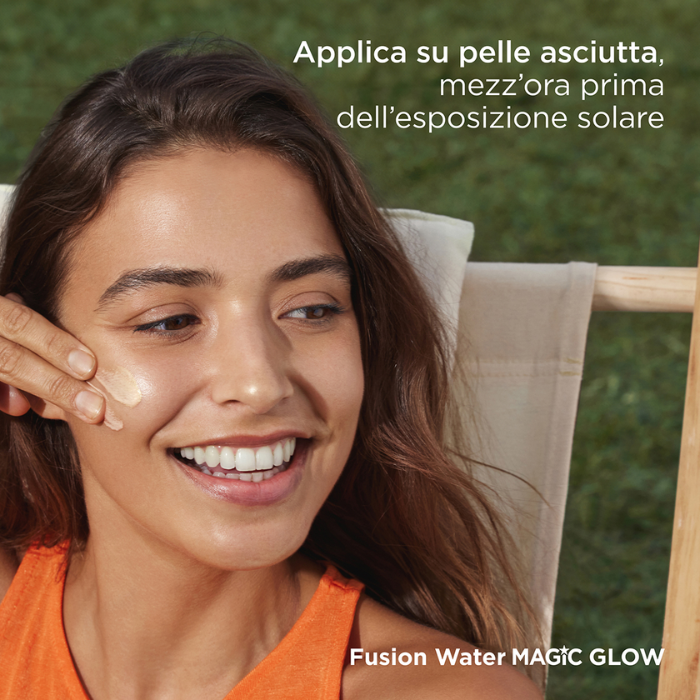 Isdin Fusion Water Magic Glow Spf30 Protezione Solare Viso 50ml